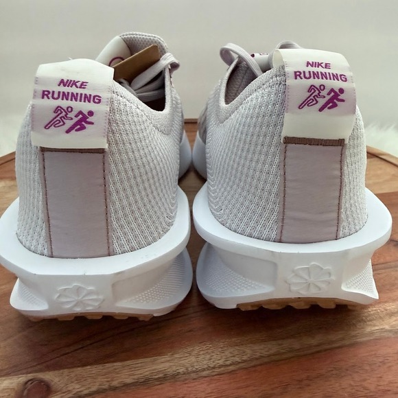 Nike Interact Run Women Gray Purple Lightweight Athletic Sneakers Shoes US 10 - Picture 7 of 14